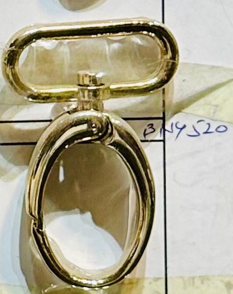 Dog Lock 32mm Golden